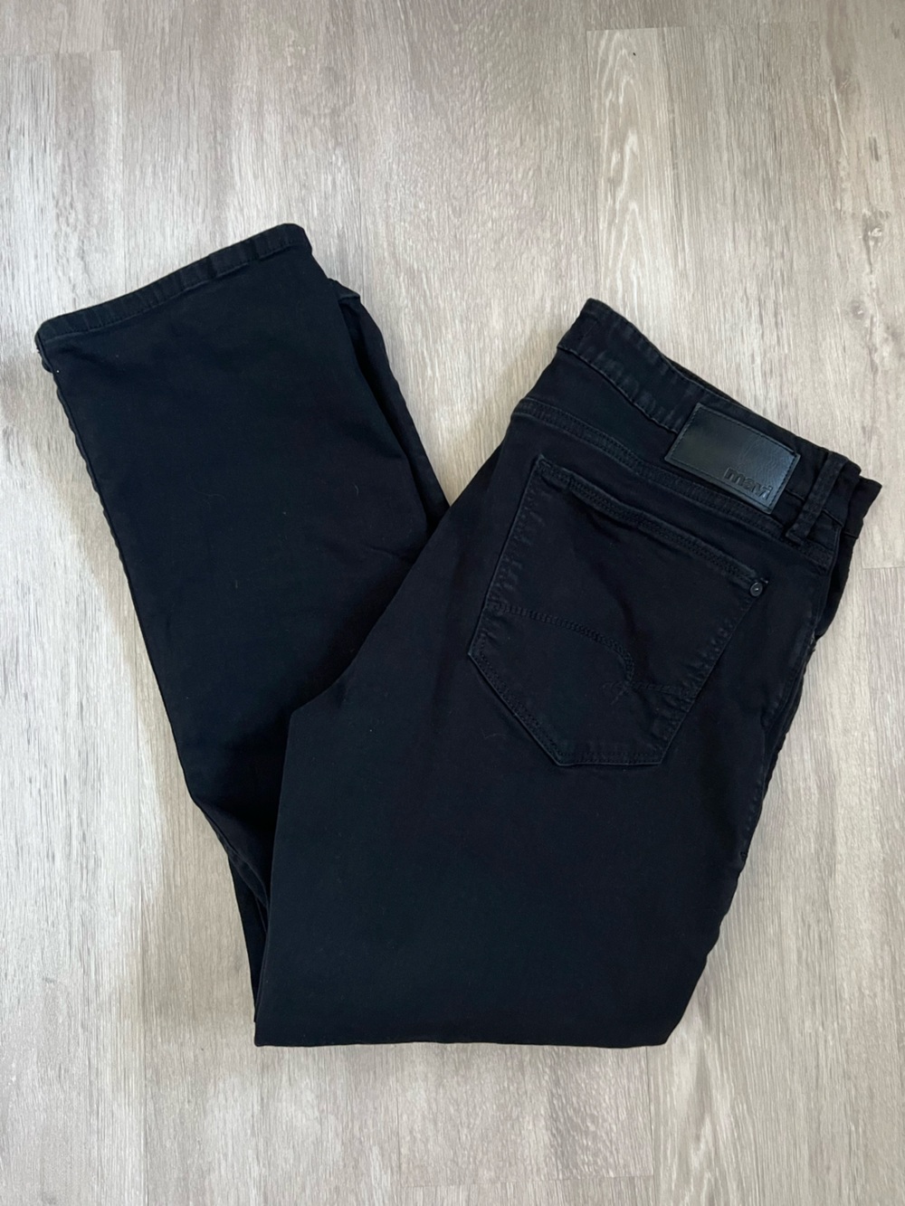 Mavi Matt Relaxed Straight Leg Jeans in Double Black Supermove 36/30